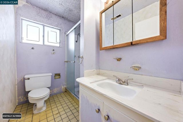 2261 Del Monte Dr, San Pablo, CA 94806