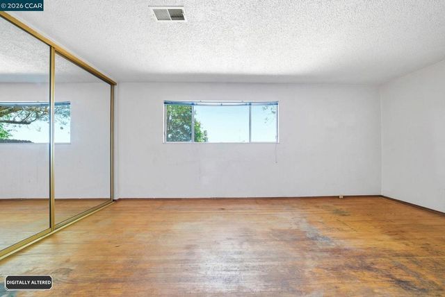 2261 Del Monte Dr, San Pablo, CA 94806