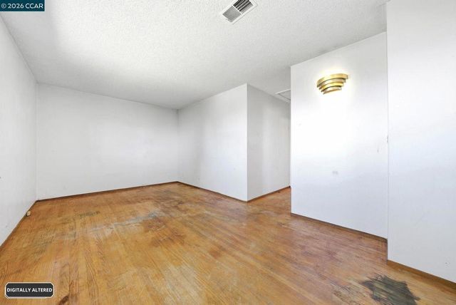 2261 Del Monte Dr, San Pablo, CA 94806