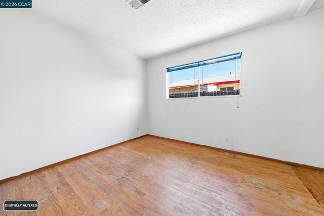 2261 Del Monte Dr, San Pablo, CA 94806