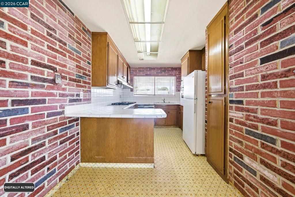 Image 17 of property listing at 2261 Del Monte Dr, San Pablo, CA 94806