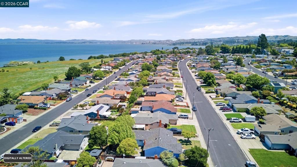 Image 5 of property listing at 2261 Del Monte Dr, San Pablo, CA 94806