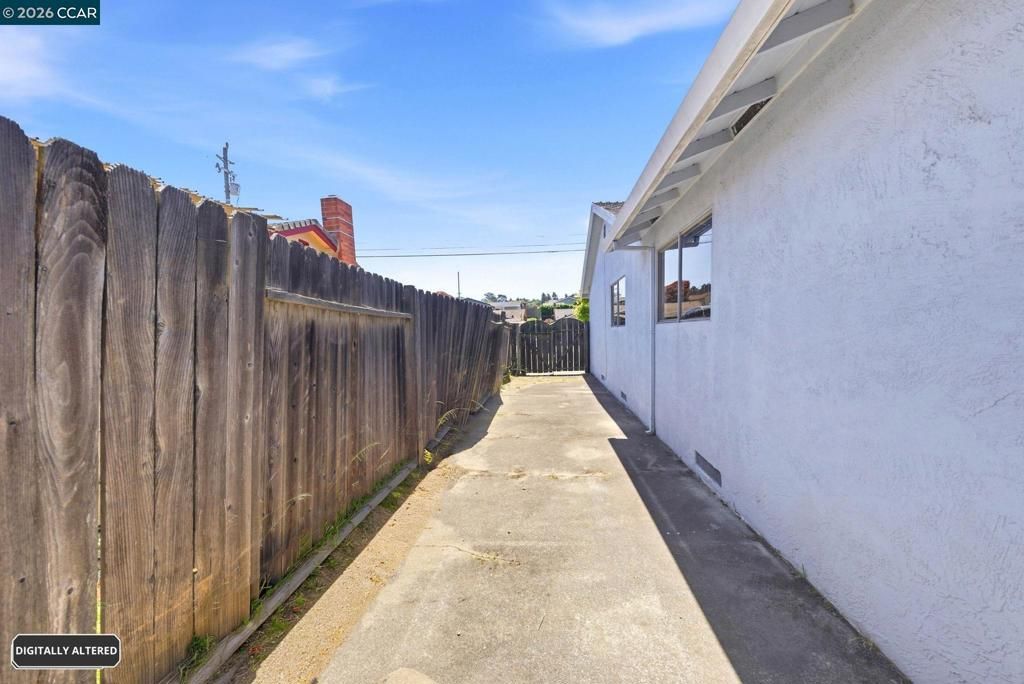 Image 54 of property listing at 2261 Del Monte Dr, San Pablo, CA 94806