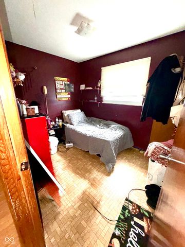 208 N 5th Avenue, Beech Grove, IN 46107