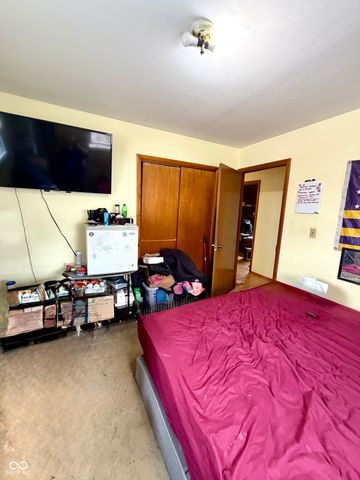 208 N 5th Avenue, Beech Grove, IN 46107