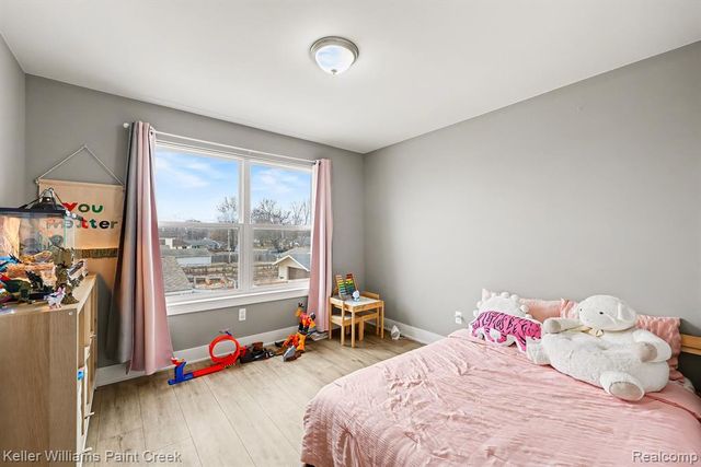 49053 Jefferson Avenue, Chesterfield, MI 48047