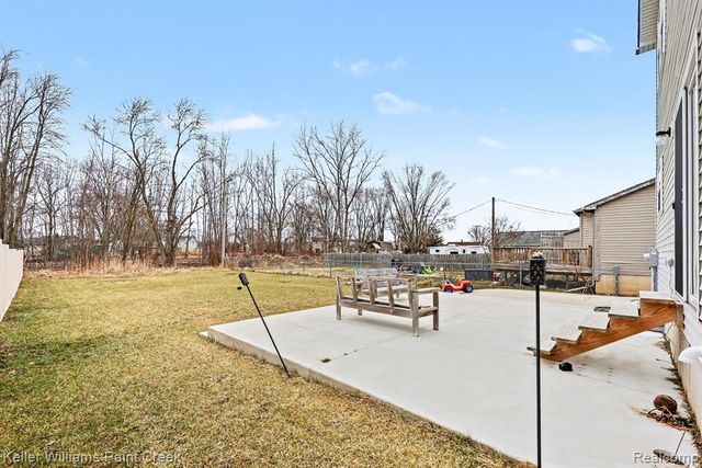 49053 Jefferson Avenue, Chesterfield, MI 48047