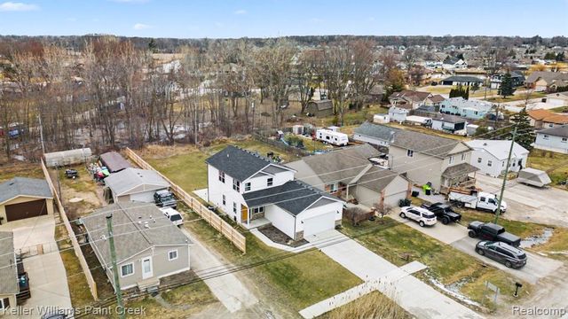 49053 Jefferson Avenue, Chesterfield, MI 48047