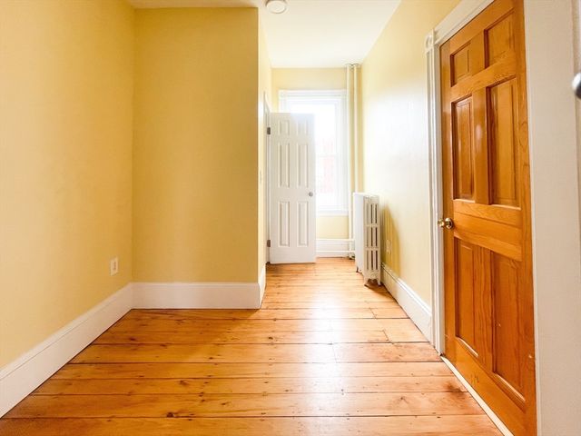 381 Centre St 2, Boston, MA 02130