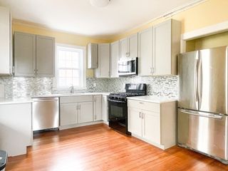 381 Centre St 2, Boston, MA 02130