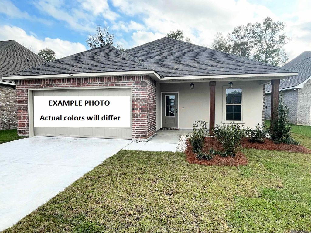 25736 Raines Ave, Denham Springs, LA 70726