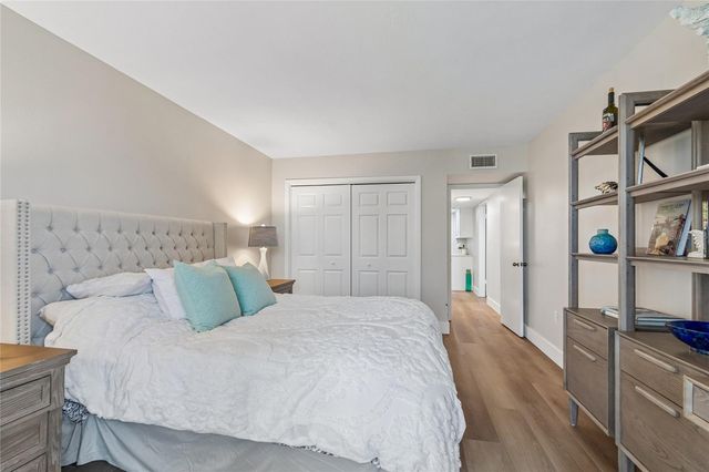 14810 RUE DE BAYONNE 3H, Clearwater, FL 33762