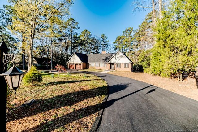 1905 Wedgewood Drive, Sanford, NC 27332