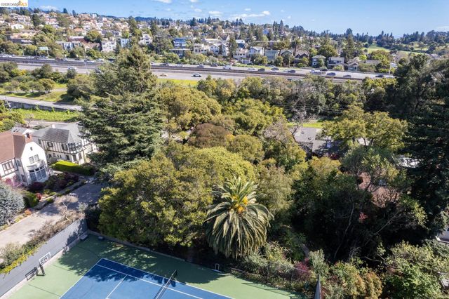 0 Ivanhoe, Oakland, CA 94618