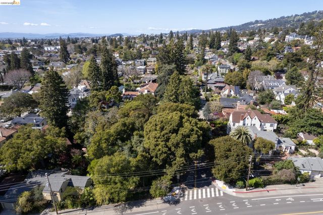 0 Ivanhoe, Oakland, CA 94618