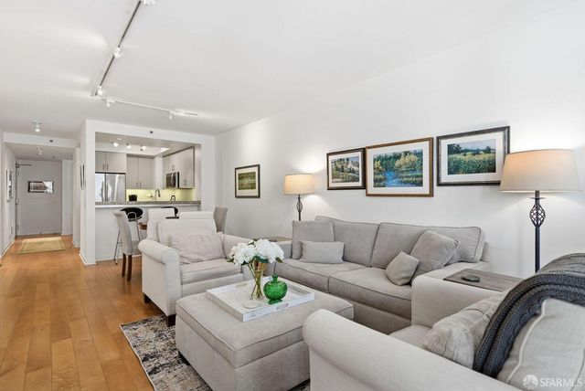 750 Van Ness Avenue 205, San Francisco, CA 94102