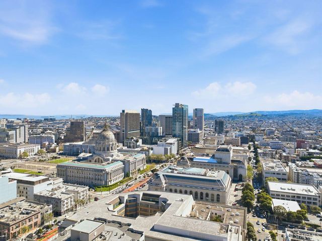 750 Van Ness Avenue 205, San Francisco, CA 94102