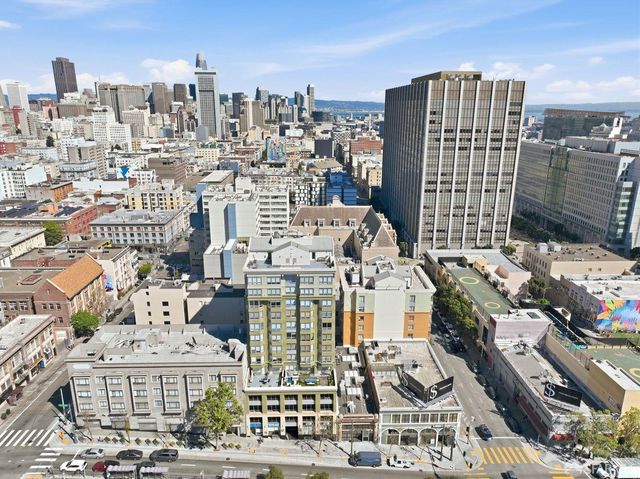 750 Van Ness Avenue 205, San Francisco, CA 94102