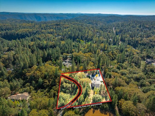 20860 Pinehurst Ln, Colfax, CA 95713