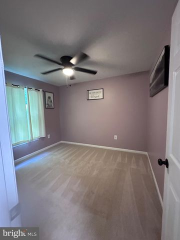 2051 FARRAGUT DR, Stafford, VA 22554
