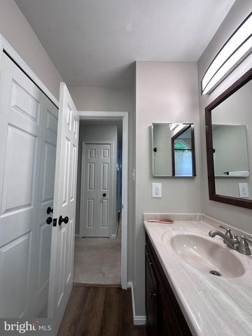 2051 FARRAGUT DR, Stafford, VA 22554