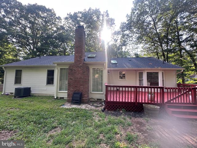2051 FARRAGUT DR, Stafford, VA 22554