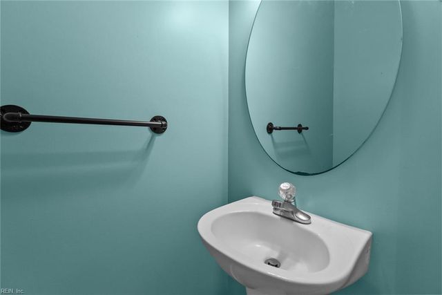 7003 Darby CT, Suffolk, VA 23435