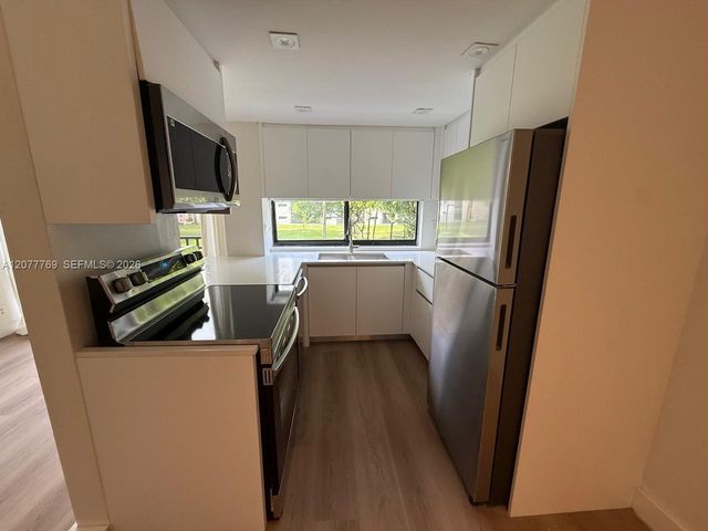 17011 N Bay Road 215, Sunny Isles Beach, FL 33160