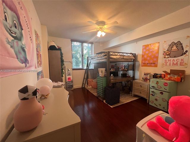 510 NW 84 Th Avenue 324, Plantation, FL 33324