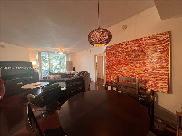 510 NW 84 Th Avenue 324, Plantation, FL 33324