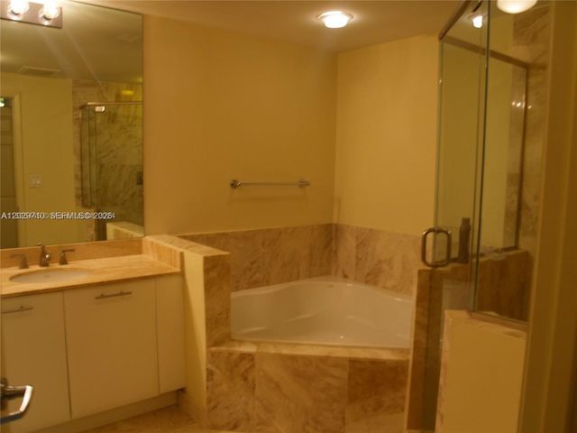 510 NW 84 Th Avenue 324, Plantation, FL 33324