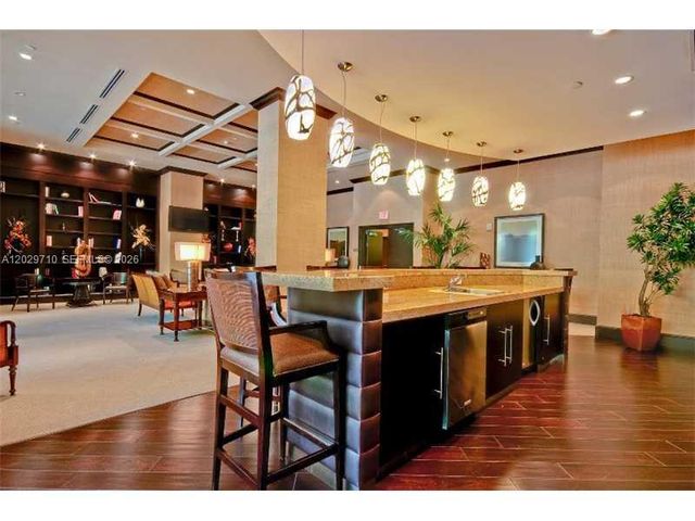 510 NW 84 Th Avenue 324, Plantation, FL 33324