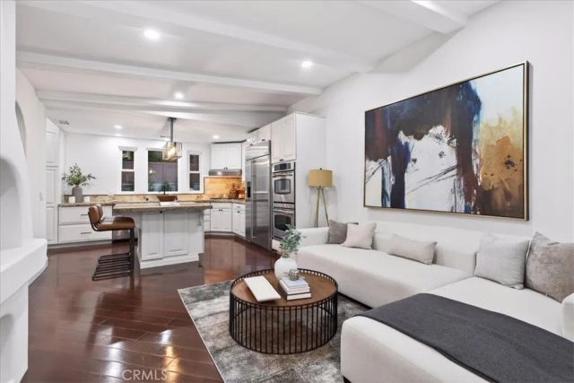 5825 Irving Avenue, La Crescenta, CA 91214