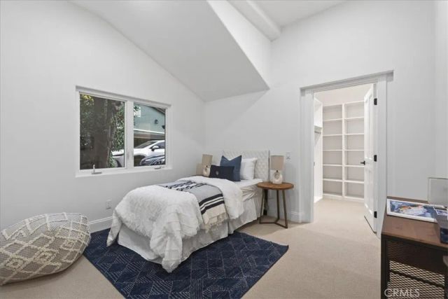 5825 Irving Avenue, La Crescenta, CA 91214