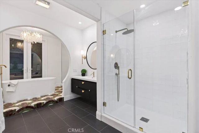 5825 Irving Avenue, La Crescenta, CA 91214