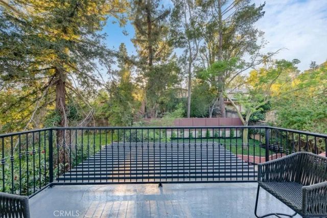 5825 Irving Avenue, La Crescenta, CA 91214