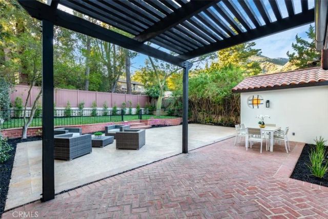 5825 Irving Avenue, La Crescenta, CA 91214