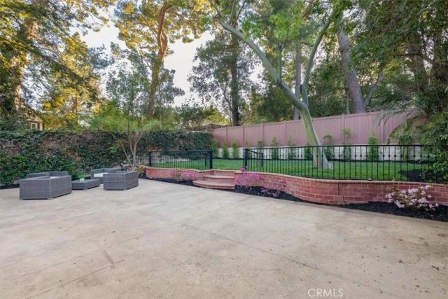 5825 Irving Avenue, La Crescenta, CA 91214