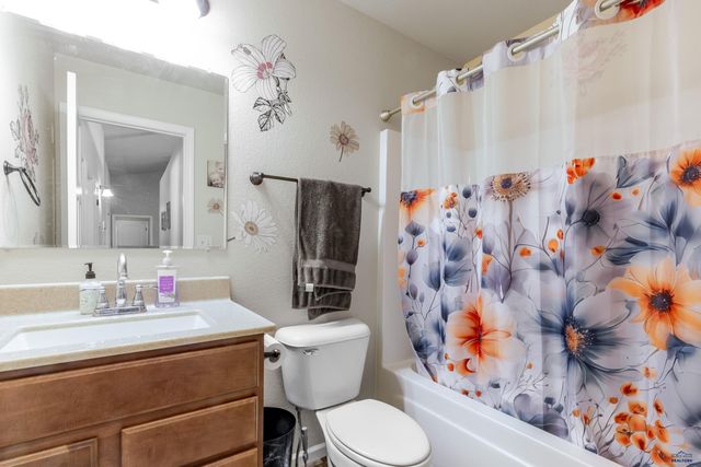 10281 VENTURA LN, Piedmont, SD 57718