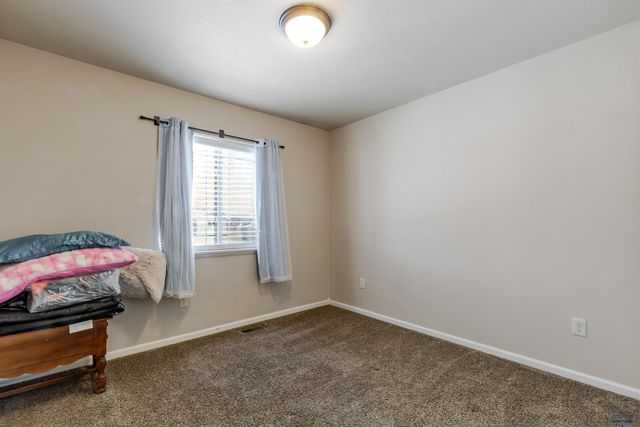 10281 VENTURA LN, Piedmont, SD 57718