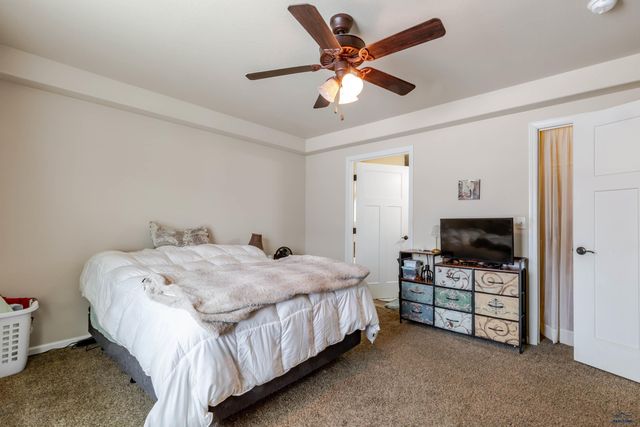 10281 VENTURA LN, Piedmont, SD 57718