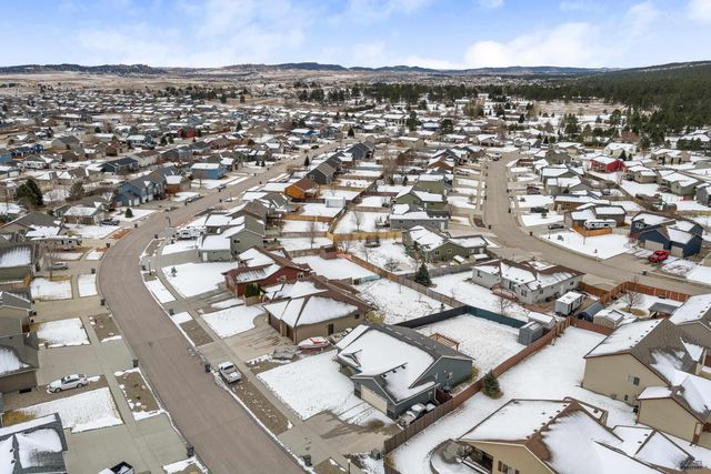 10281 VENTURA LN, Piedmont, SD 57718