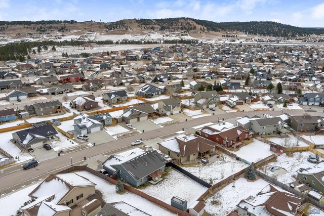 10281 VENTURA LN, Piedmont, SD 57718