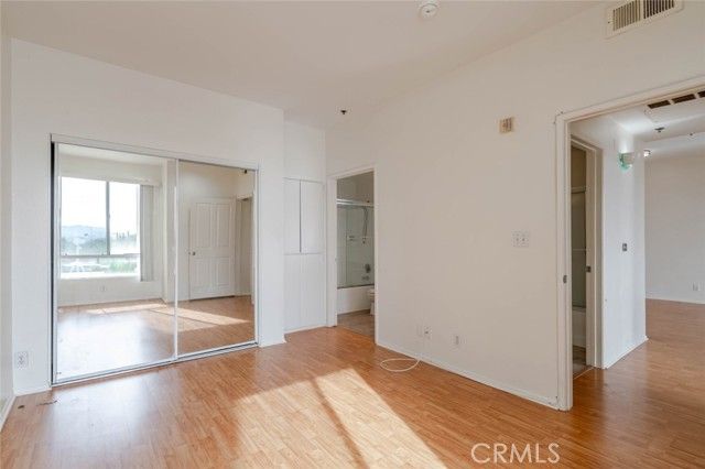 19350 Sherman Way 210, Reseda (los Angeles), CA 91335