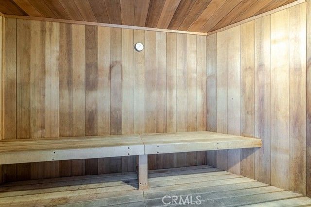 19350 Sherman Way 210, Reseda (los Angeles), CA 91335