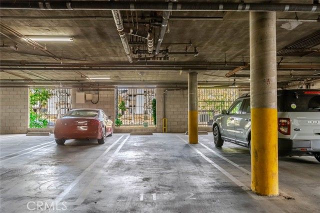 19350 Sherman Way 210, Reseda (los Angeles), CA 91335