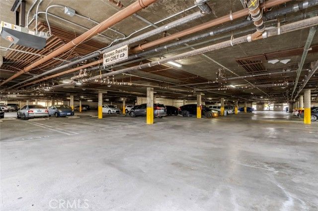 19350 Sherman Way 210, Reseda (los Angeles), CA 91335