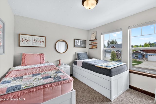 6607 N Idlewood DR, Coeur D'alene, ID 83815