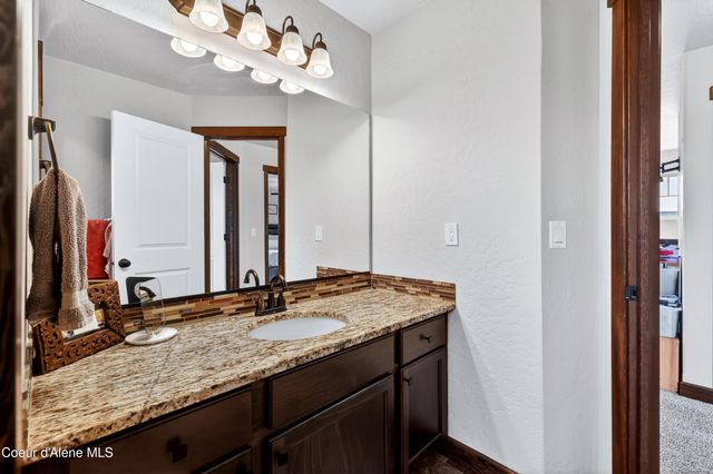 6607 N Idlewood DR, Coeur D'alene, ID 83815