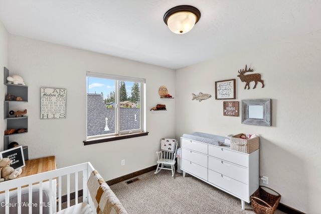 6607 N Idlewood DR, Coeur D'alene, ID 83815